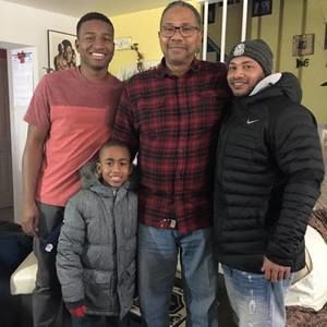 Meet your Posher, Larry